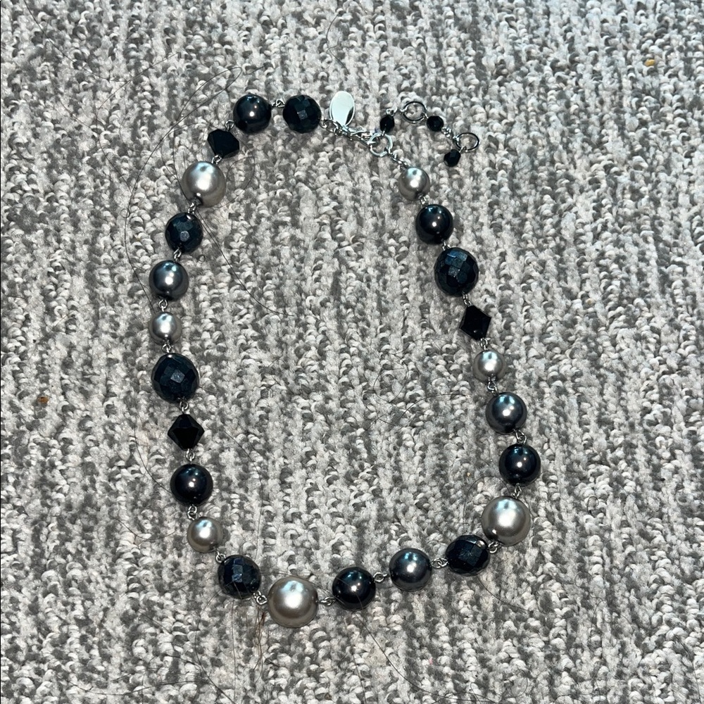 White House Black Market Black and Silver Necklace